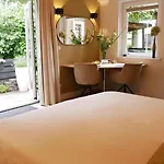 Bed & Breakfast Natuurlijk 3*