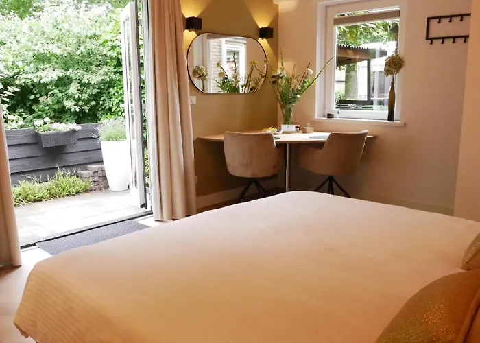 Bed & Breakfast Natuurlijk 3*